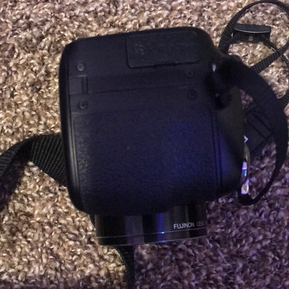 Camera - Picture 5 of 12